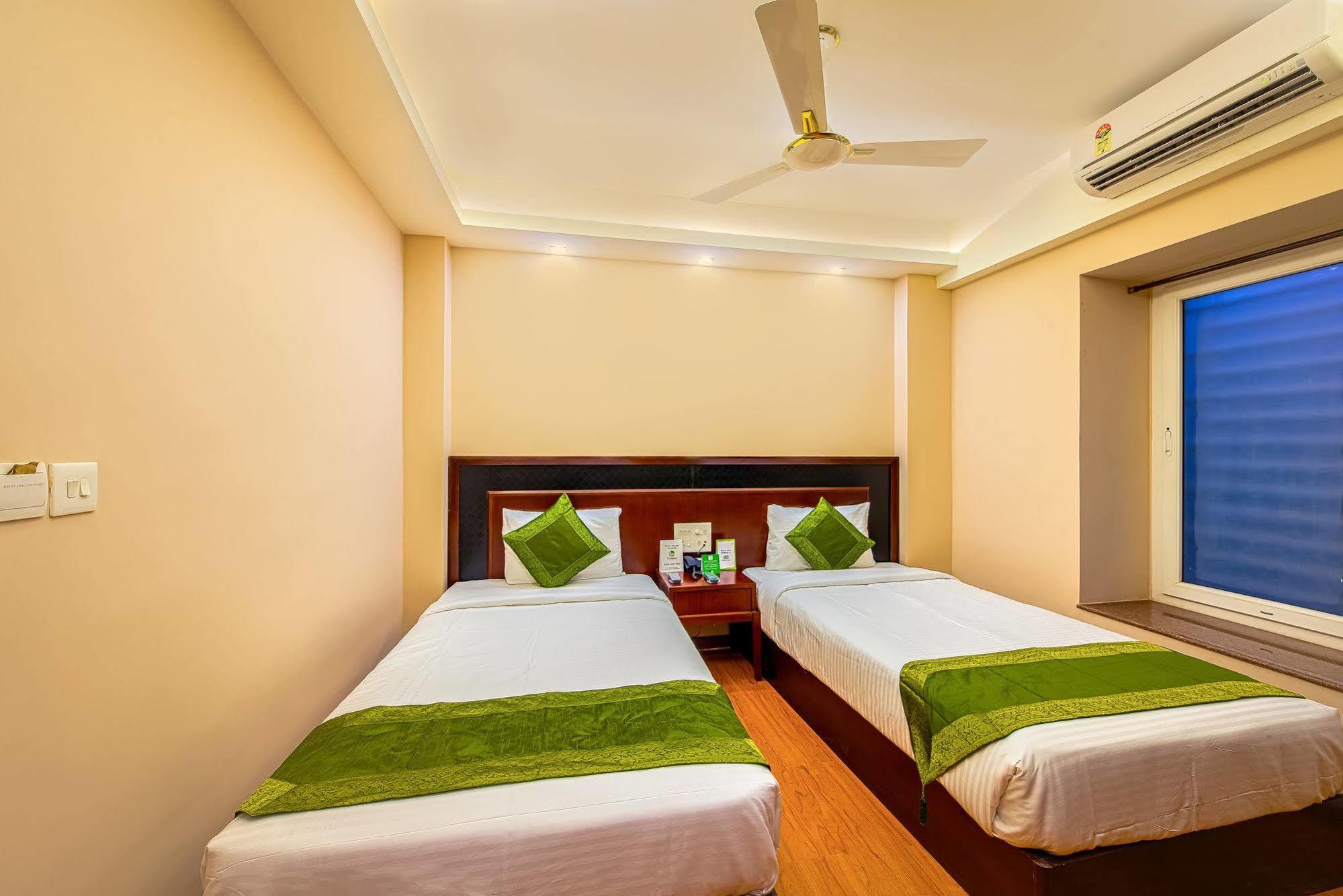 Treebo Vedanta Hotel Kolkata Exterior photo