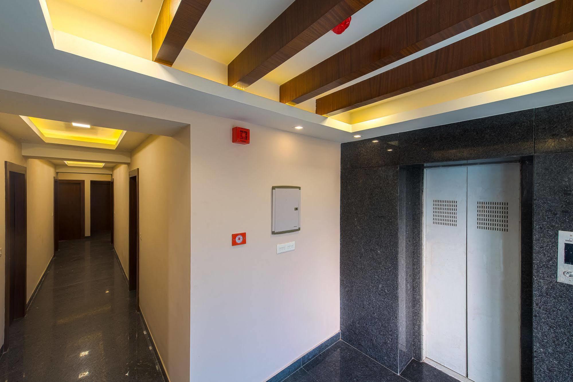 Treebo Vedanta Hotel Kolkata Exterior photo